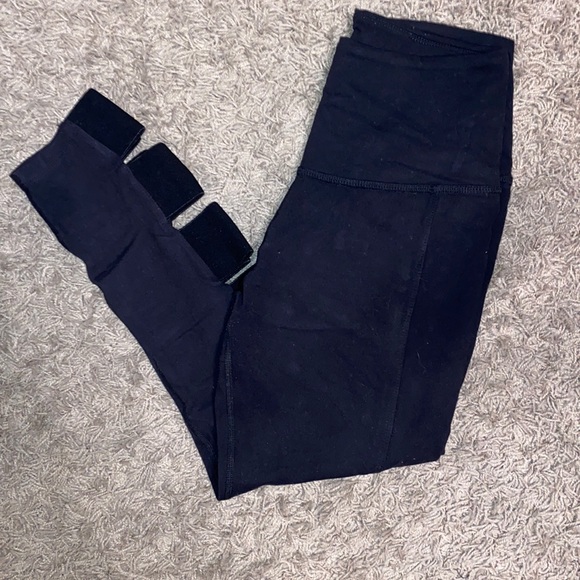 Beyond Yoga Pants - Beyond yoga black cut out Capri